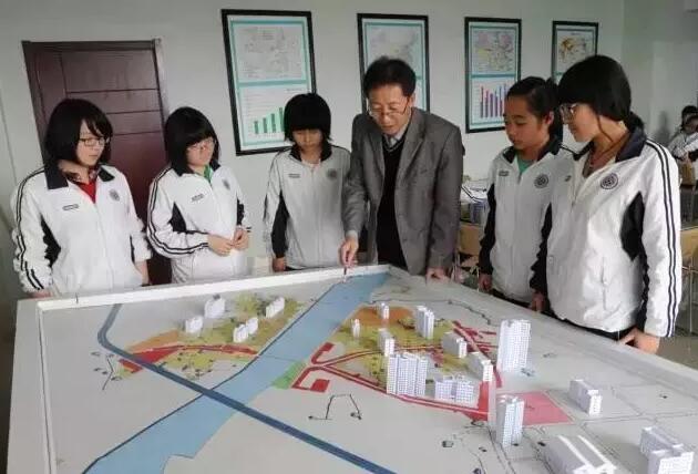 潍坊中学好还是一中好,潍坊中学是重点高中吗