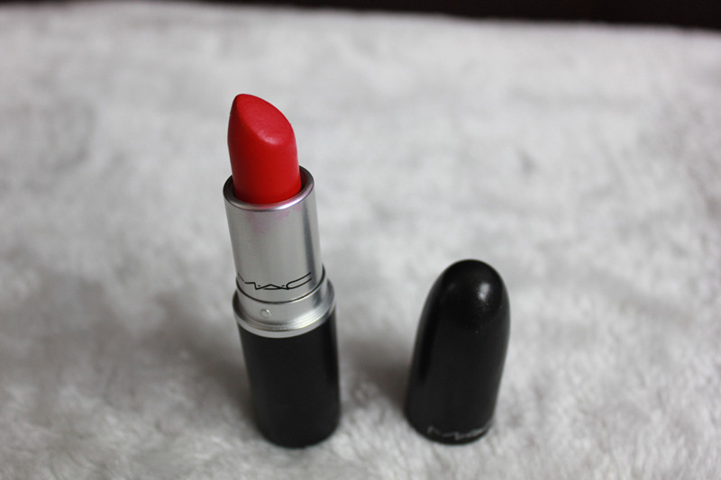 圣诞节送女友什么礼物比较好,圣诞节送女友什么比较好