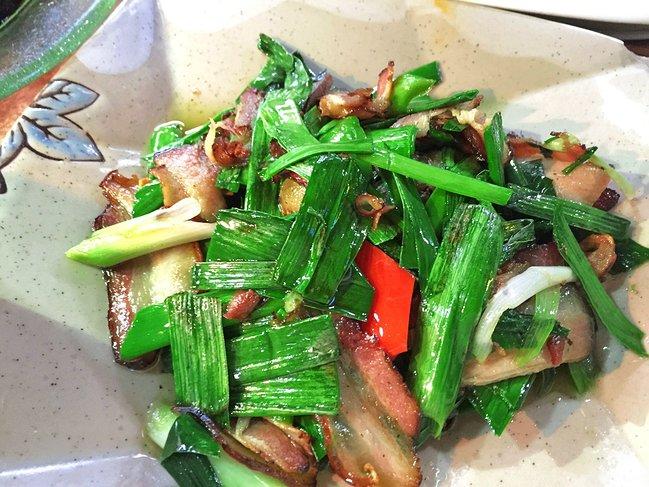 峨眉山吃住行,峨眉山吃住最佳攻略