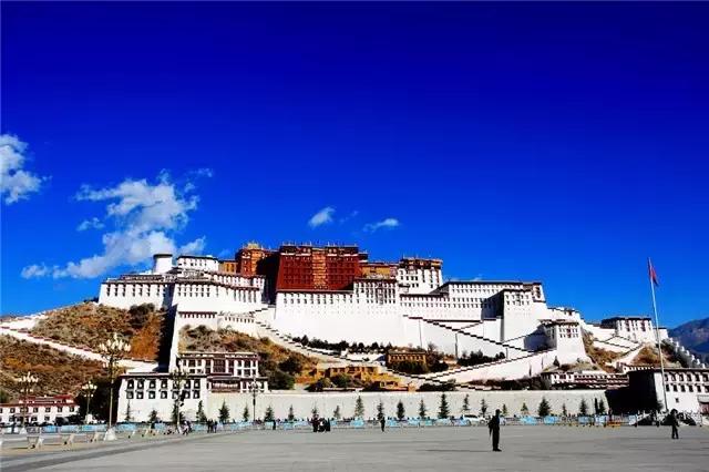 西藏十大自由行景点,最美拉萨旅游攻略