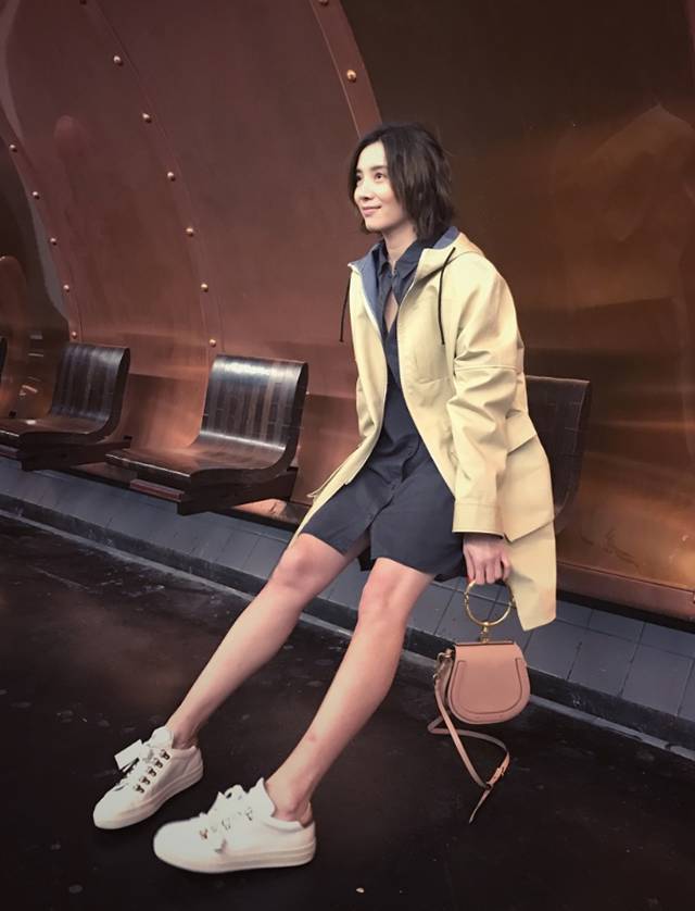 刘雯穿什么鞋,刘雯穿的鞋