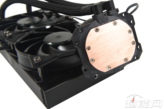酷冷至尊MasterLiquidLite240散热器评测：初玩水冷之选