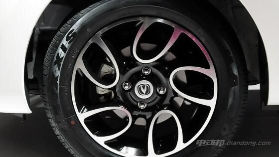 长安奔奔mini电动汽车新车价格,长安电动汽车奔奔e-star价格