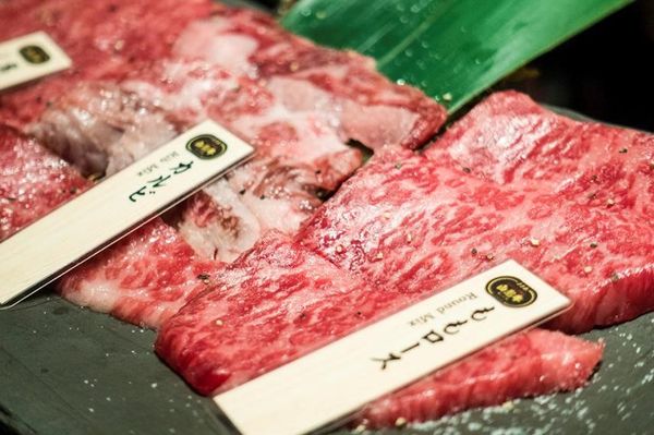 索尼黑卡rx100拍夜景,索尼rx100黑卡一代拍风景