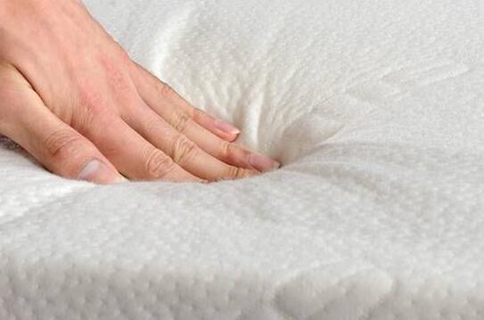 揭秘全友全屋定制,全友家私床垫105169好还是105171好