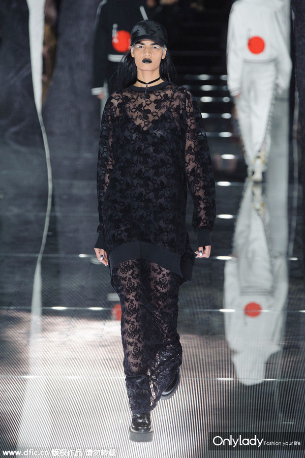 蕾哈娜上综艺节目,蕾哈娜爆单