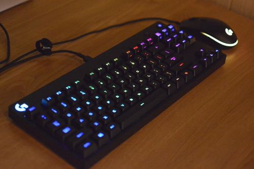 罗技gpro键盘,为游戏而生的游戏手机