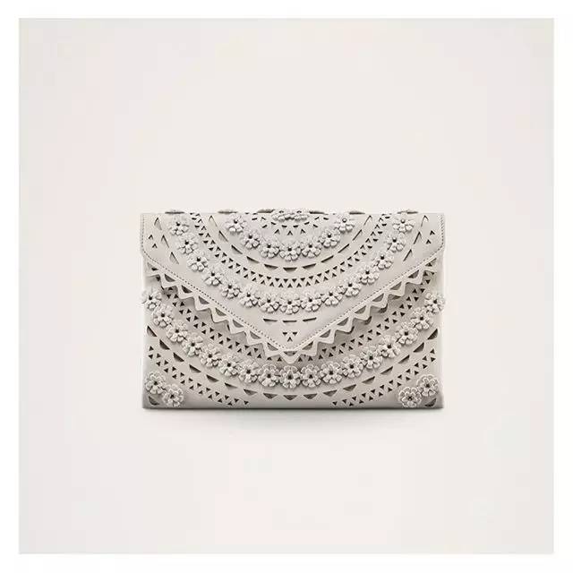 情人节礼物挑这几个准没错 (情人节礼物总有一款适合你)