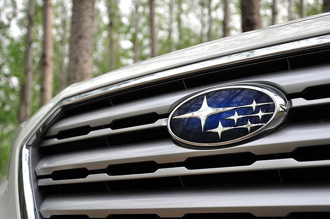 二手斯巴鲁傲虎是中型suv,体验全新斯巴鲁BRZ