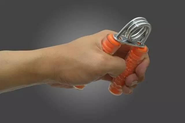 那些令人匪夷所思的健身视频,十大最恐怖的健身动作