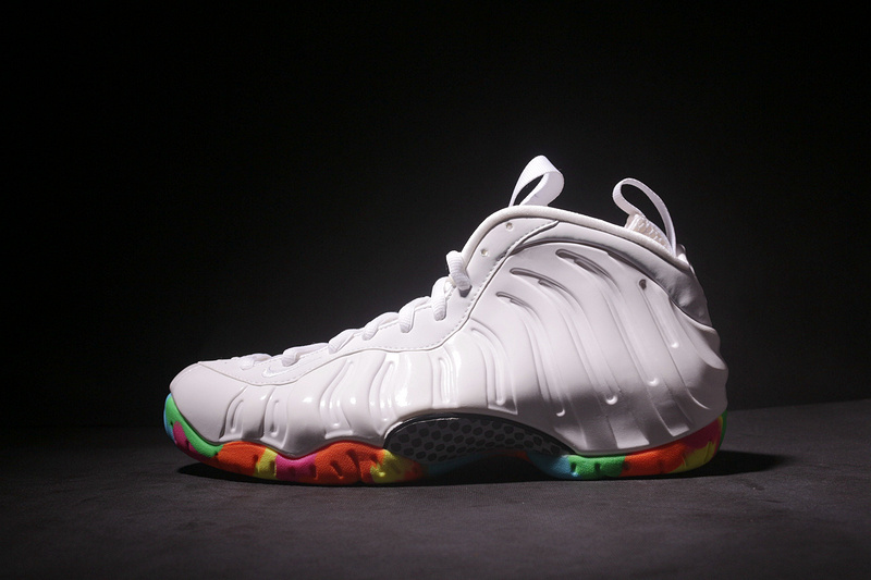 史上最帅实战球鞋,喷泡球鞋实战测评