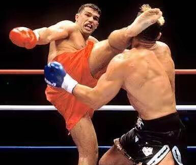 泰森最强招式,世界最厉害的拳王泰森排第几