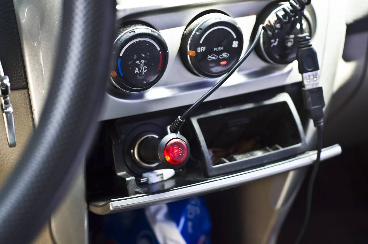 空气好了才不晕车生泰宝车载桌面净化器体验