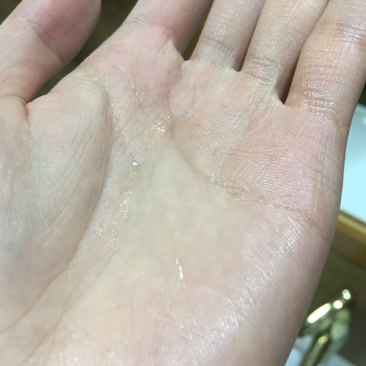 35岁用的skii神仙水抗老可以吗,skii神仙水最便宜时多少钱