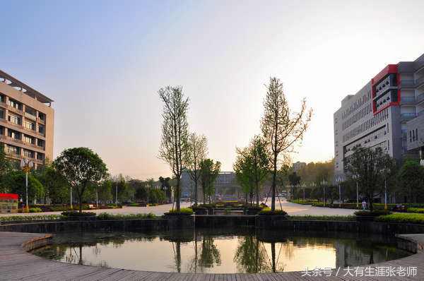 重庆工业工作技术学院谢渊,重庆工业工作技术学院介绍