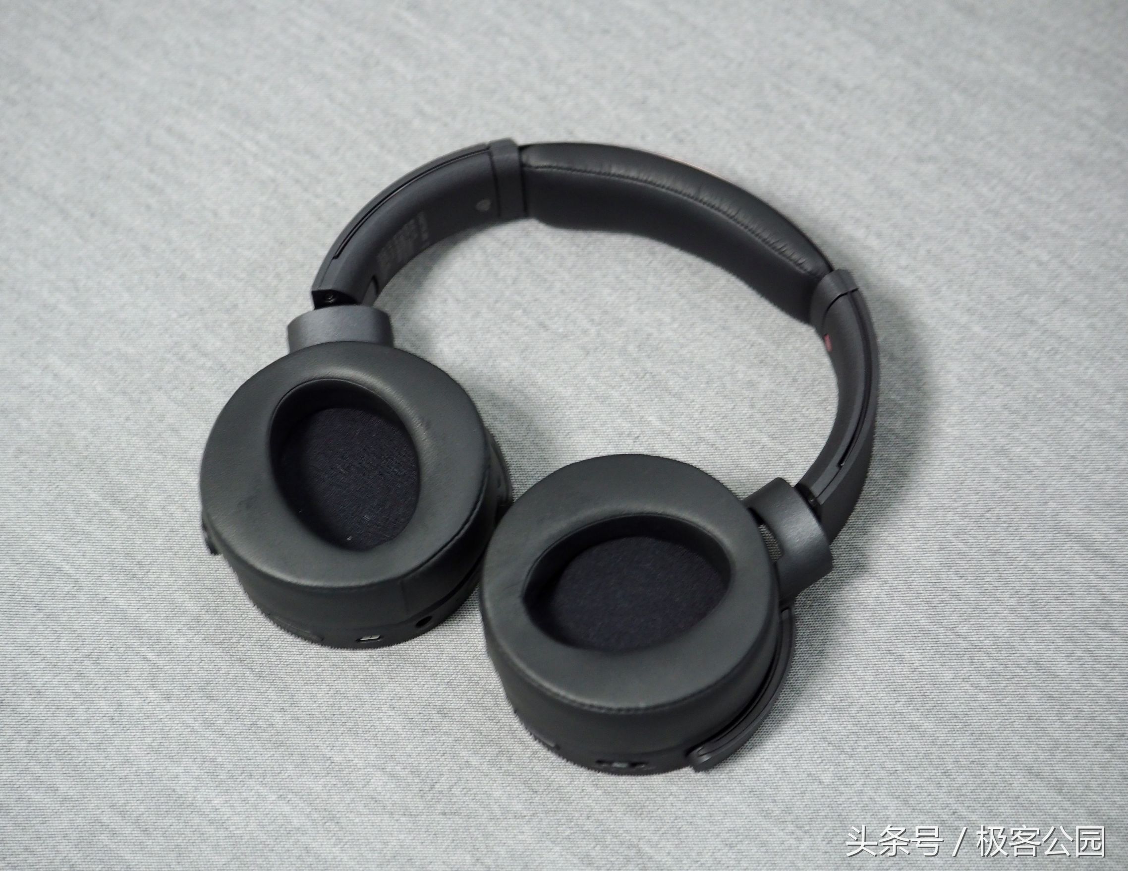 索尼xb900头戴耳机,索尼耳机头戴式xb950
