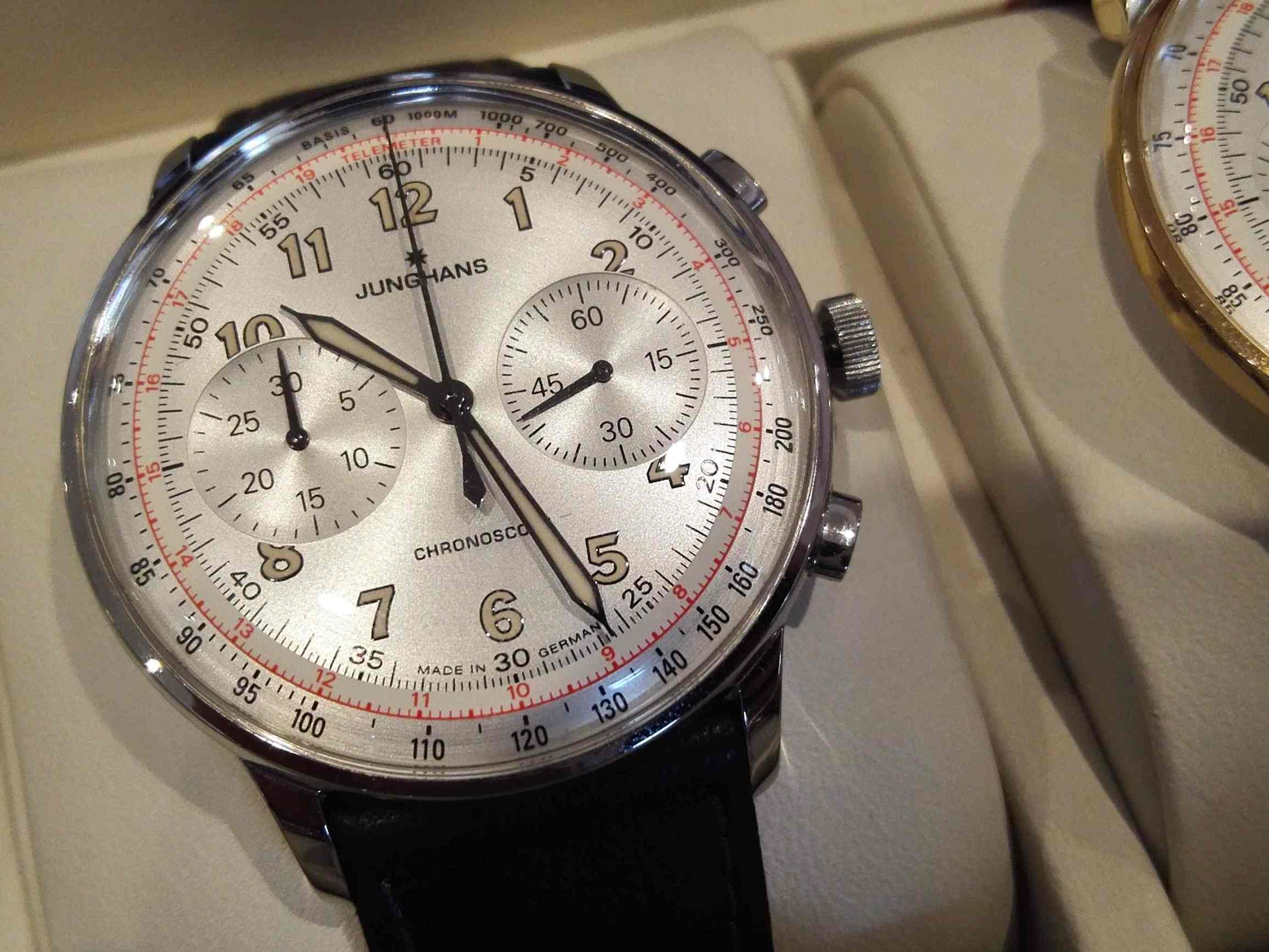 参观手表厂的感受,手表工厂参观实拍