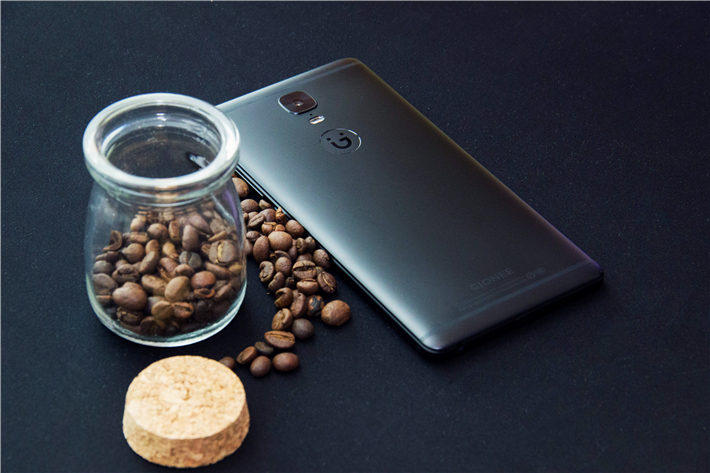 金立M6SPLUS是什么接口,金立m6splus指纹传感器