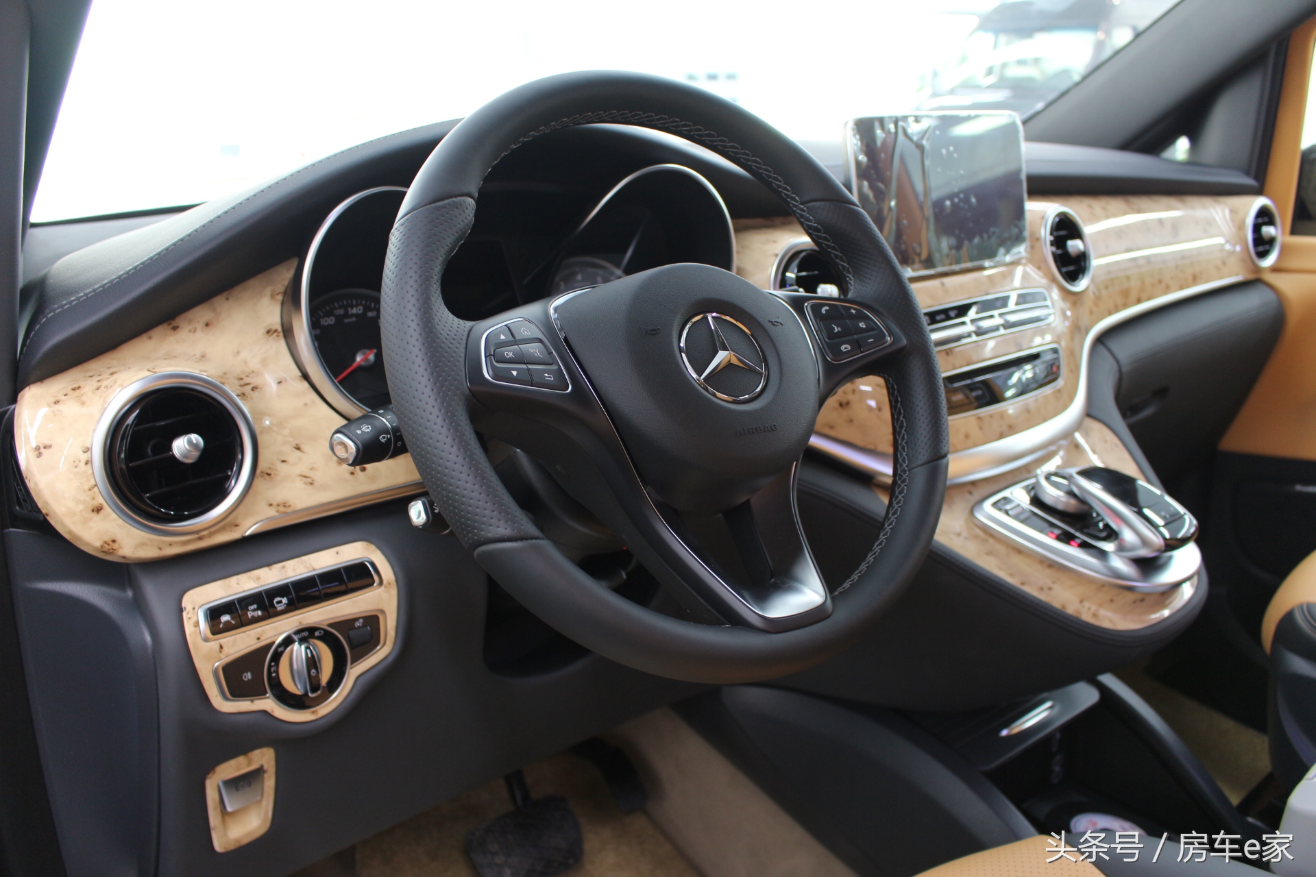 斯宾特地下车库能下去吗,当年斯宾特