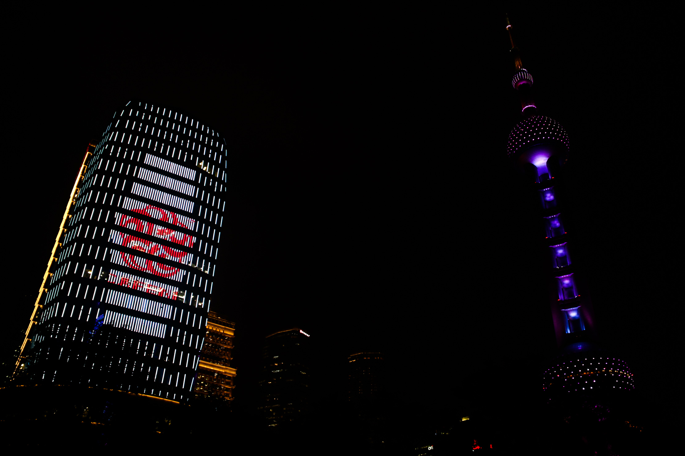 澶т赴瀹炰笟杞瀷婕旇壓,澶т赴瀹炰笟涓氱哗