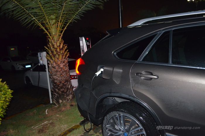 纯电车100公里18.6正常吗,唐dmi时速100满电续航实测