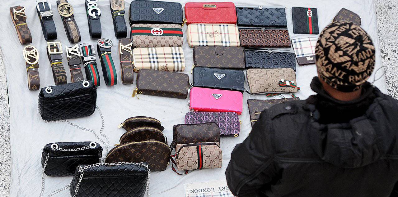 姑娘说我喜欢你,女孩说我就喜欢你这样的怎么回复