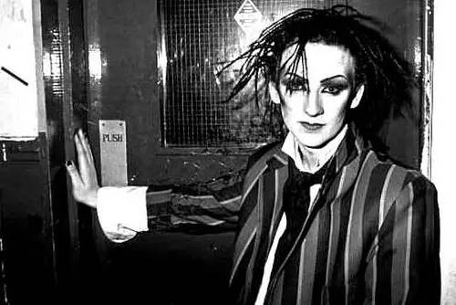 如果他是你IDOL，那你点进来可就赚到啦！