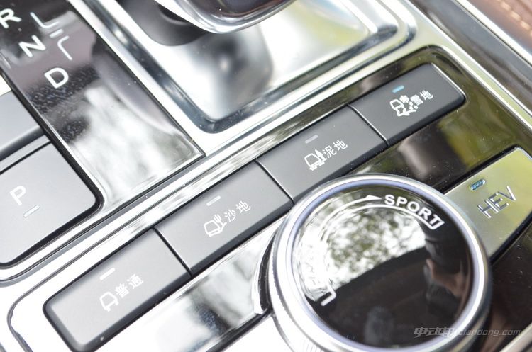 唐100加速测试,比亚迪唐100跑高速