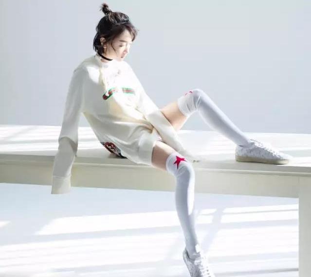 平底鞋怎么增高一点图片,平底小白鞋不增高怎么搭配