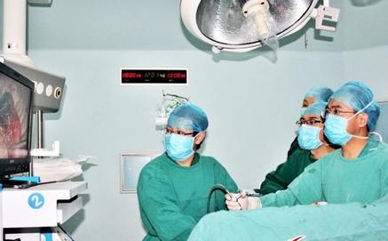 贲门癌打嗝严重是厉害了吗,贲门癌打嗝严重是什么情况