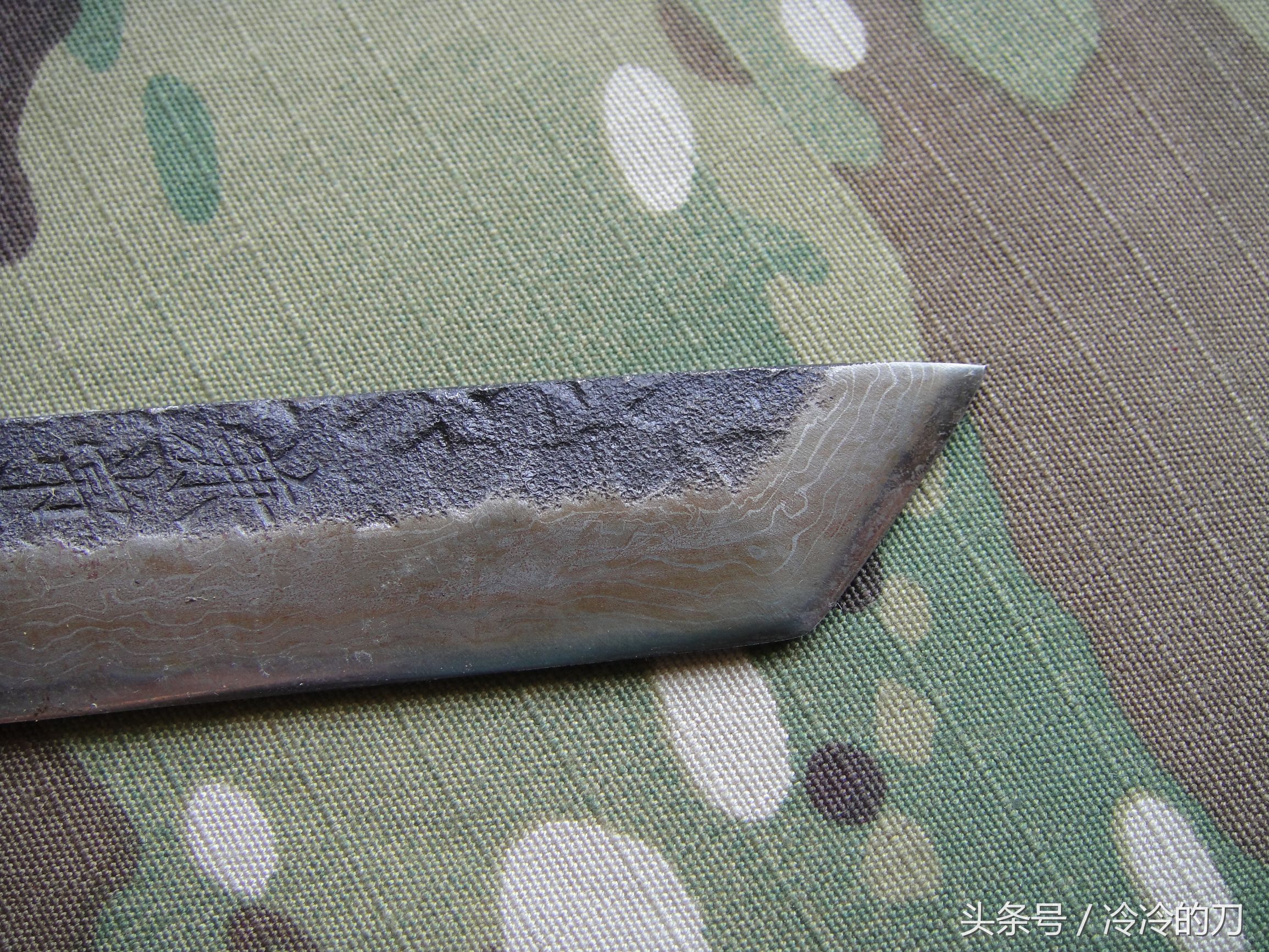 日本人用纸做小刀,日本人小刀