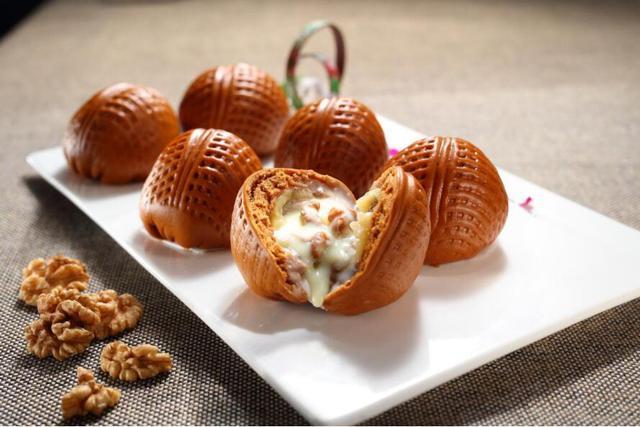 胖友智商拖后腿吃核桃包充值智商走心又走胃