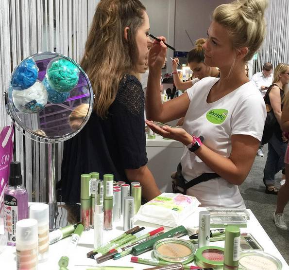 超便宜彩妆推荐品牌女士用,百元左右的彩妆单品