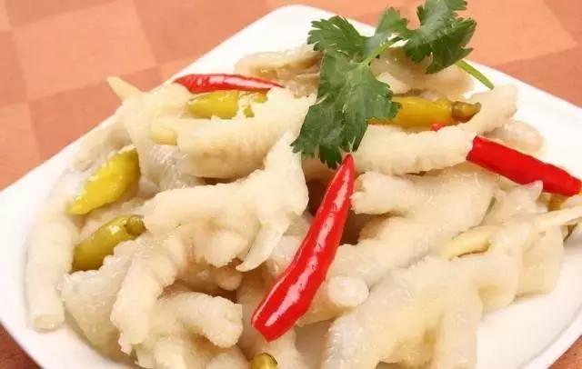 不要再问为什么鸡精没有鸡老婆饼没有老婆龟苓膏里也没有龟