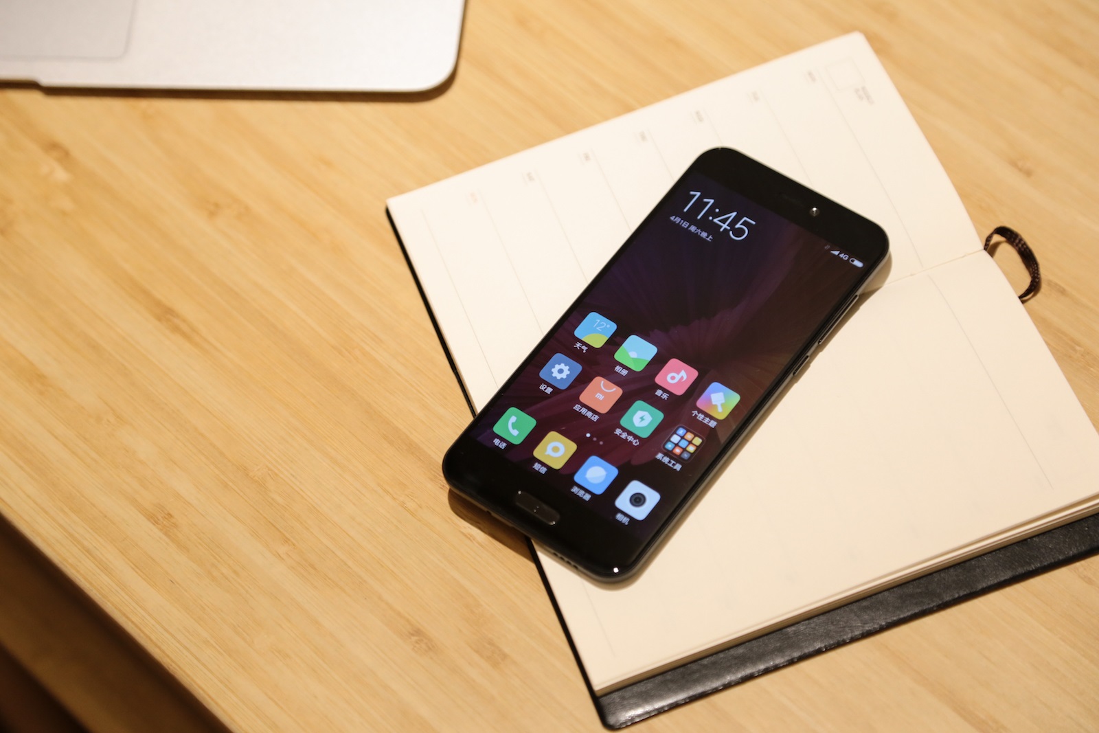 小米5c外观效果图,小米5c力挽狂澜之作