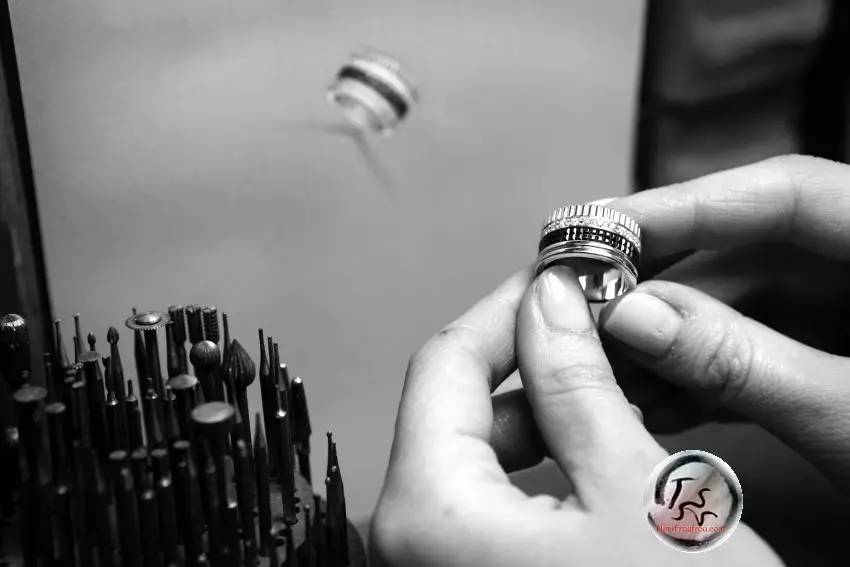 潘多拉手镯值得买吗,潘多拉手镯最新款