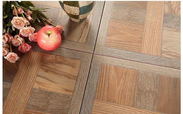 仿木地板的好处和坏处,原来地面贴瓷砖的利弊有哪些