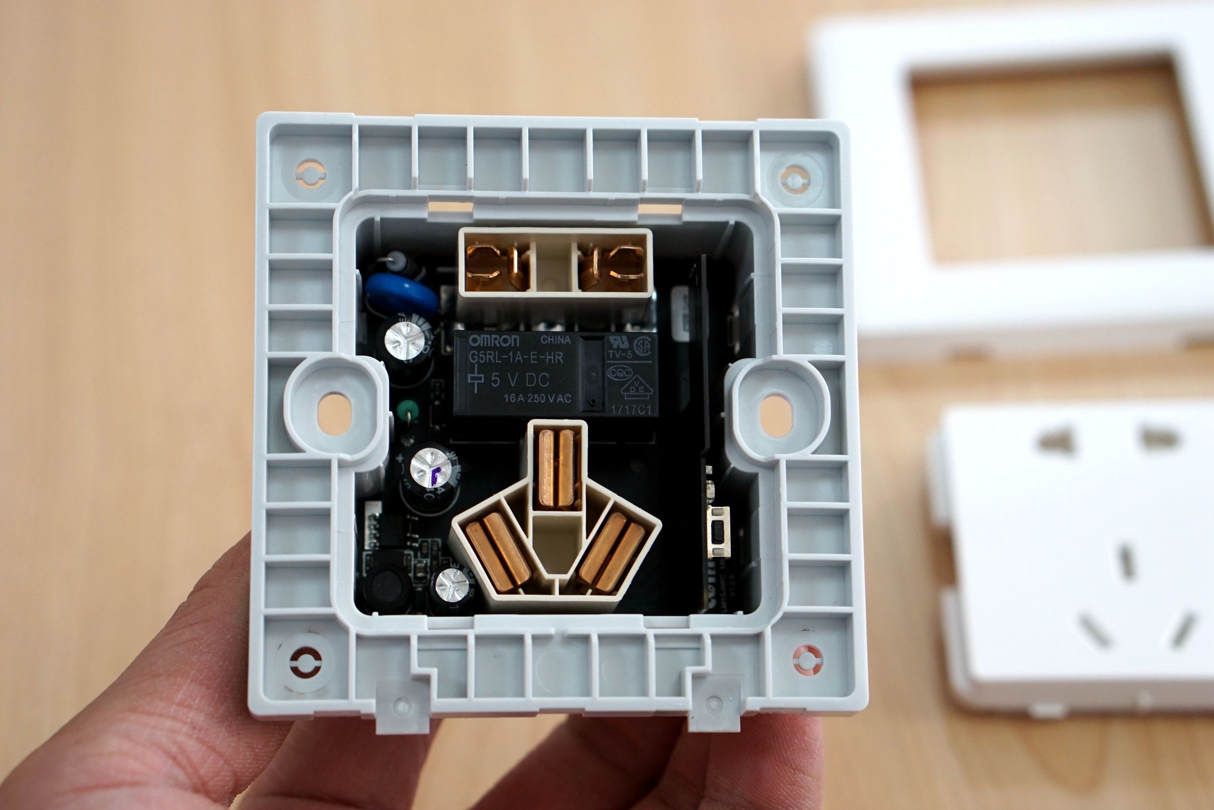 aqara绿米智能家居系统体验馆,绿米aqara智能家居用什么网络