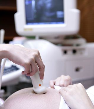 28岁孕妇产检草草了事，怀孕30周被检查出胎儿无脑！