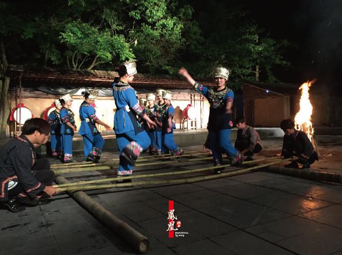 初夏最美,初夏的凤凰古城