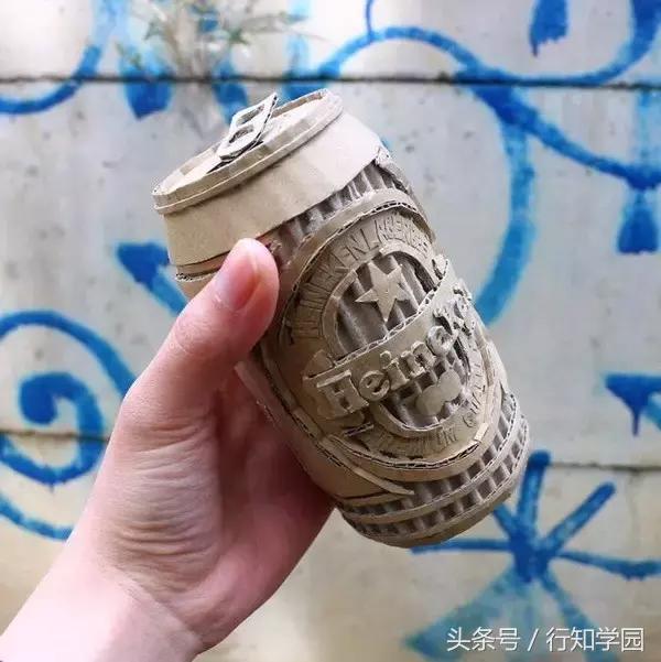 看了这个日本妹子爆改的快递盒，发现这些年的快递都白拆了！