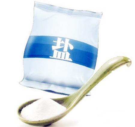 饭菜糊了怎么去味儿,饭菜糊在锅底怎么处理