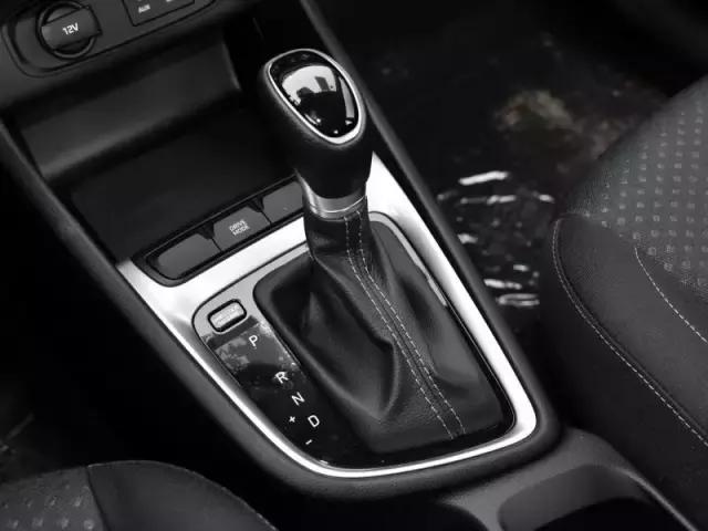 2022款全新现代悦动,现代2018款全新悦动