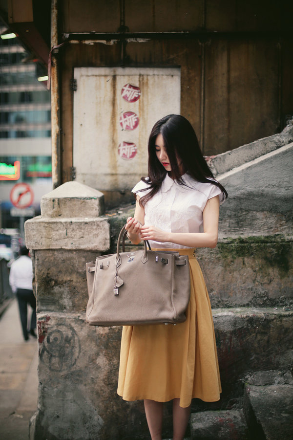 我怎么敢倒下我身后空无一人,我怎能倒下身后空无一人壁纸