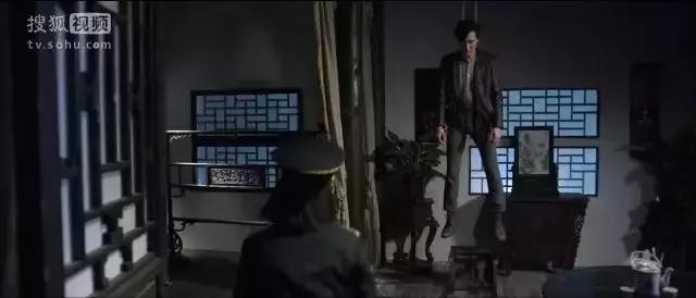 这个星二代好不容易演个男主角，却在第二集就死了，后面该怎么演