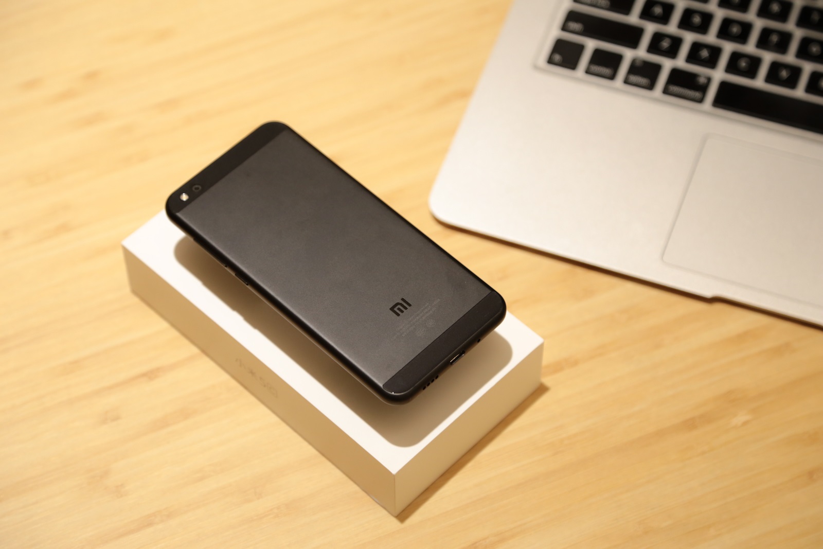 小米5c外观效果图,小米5c力挽狂澜之作