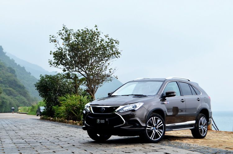 唐100加速测试,比亚迪唐100跑高速