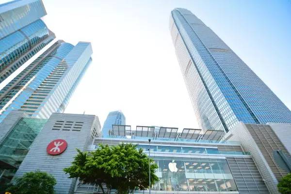 再一次香港｜带着老妈去看花花世界，佐敦觅食，中环闲逛，维港夜游，探索迪士尼的童话天地！