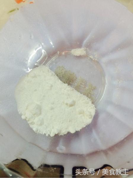 油酥和面炸油条,炸脆皮油条凉水和面