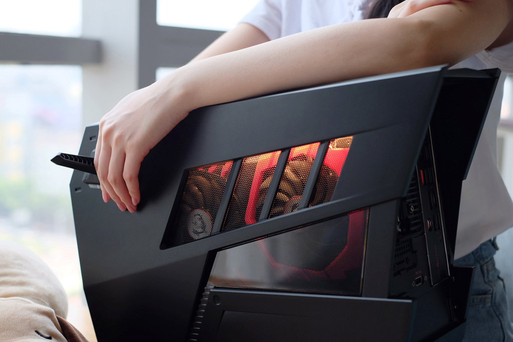 是谁？重新定义电竞主机，全面实测：宙斯盾3/Aegis3